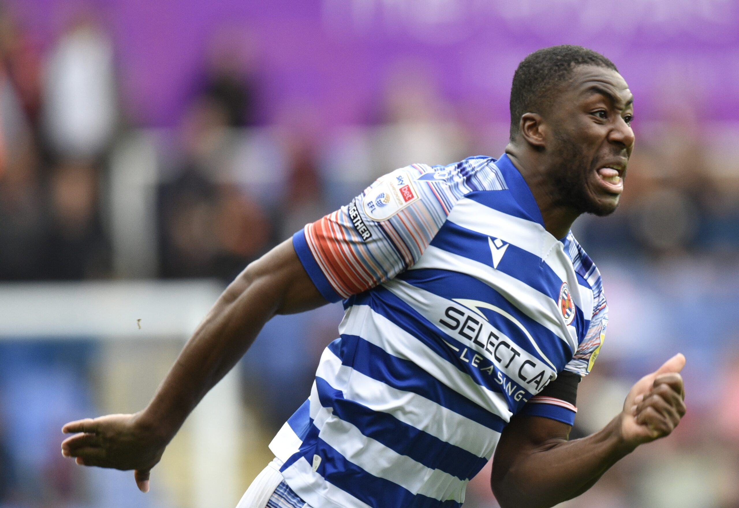 I always give my best for the fans' Yakou Meite becomes Reading FC's  all-time Championship top scorer – Wokingham.Today