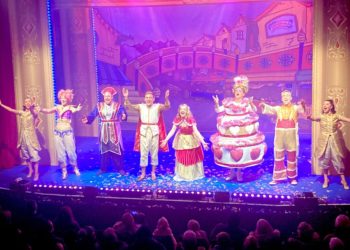 Top class traditional panto at The Kenton Theatre, Henley. Picture:Emma Merchant
