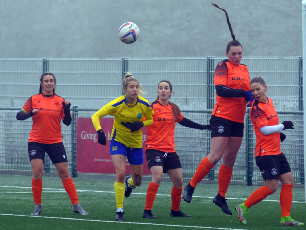 Ascot United Women v Oxford City Ladies Pictures: Andrew Batt