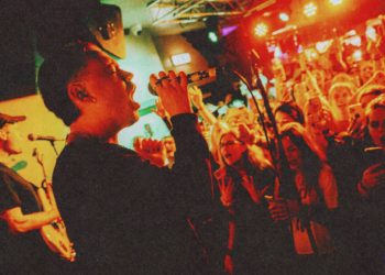 Scores of fans had even flown to the gig at the Purple Turtle from abroad. Picture: Jordan Daniel Logan, by courtesy of Chuff Media