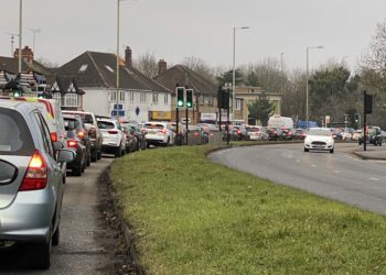 Traffic jams on A4 London Road caused by Network Rail's work on the 106-year-old railway bridge. The work will finish in May Picture: Phil Creighton