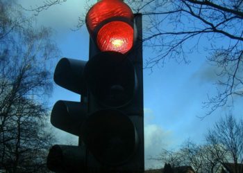 Two-way lights will be in place on Finchampstead Road from February 6-11. Picture: Kalhh via Pixabay