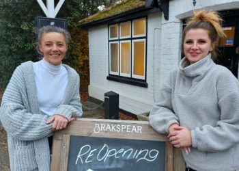 The Green Man in Hurst is preparing to reopen. Pictured are Victoria Tunstead and Emily Carney