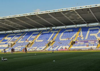 Select Car Leasing Stadium - Reading FC