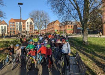November's Wokingham Kidical Mass saw over 50 cylcists take on the ride.