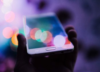 Parents and carers can find out how to spot the signs of county lines grooming methods at the zoom webinar. Picture: Rodion Kutsaiev via Unsplash