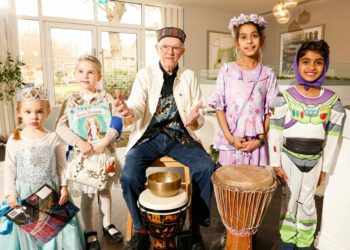 David England read stories at Warfield Park during a celebration of World Book Day