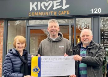 Wokingham Lions present a donation to the Kimel Foundation cafe in Evendons