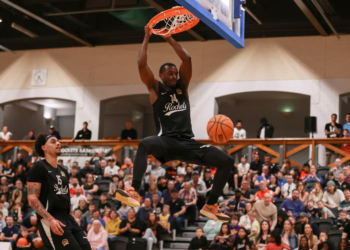 Zack Powell of Reading Rockets. Reading Rockets VSLoughborough Riders in NBL playoff action at Loddon Valley.