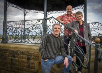 Fox, Lowe and Matthews will be performing for the Nettlebed Folk Club Picture: Bryan Ledgard