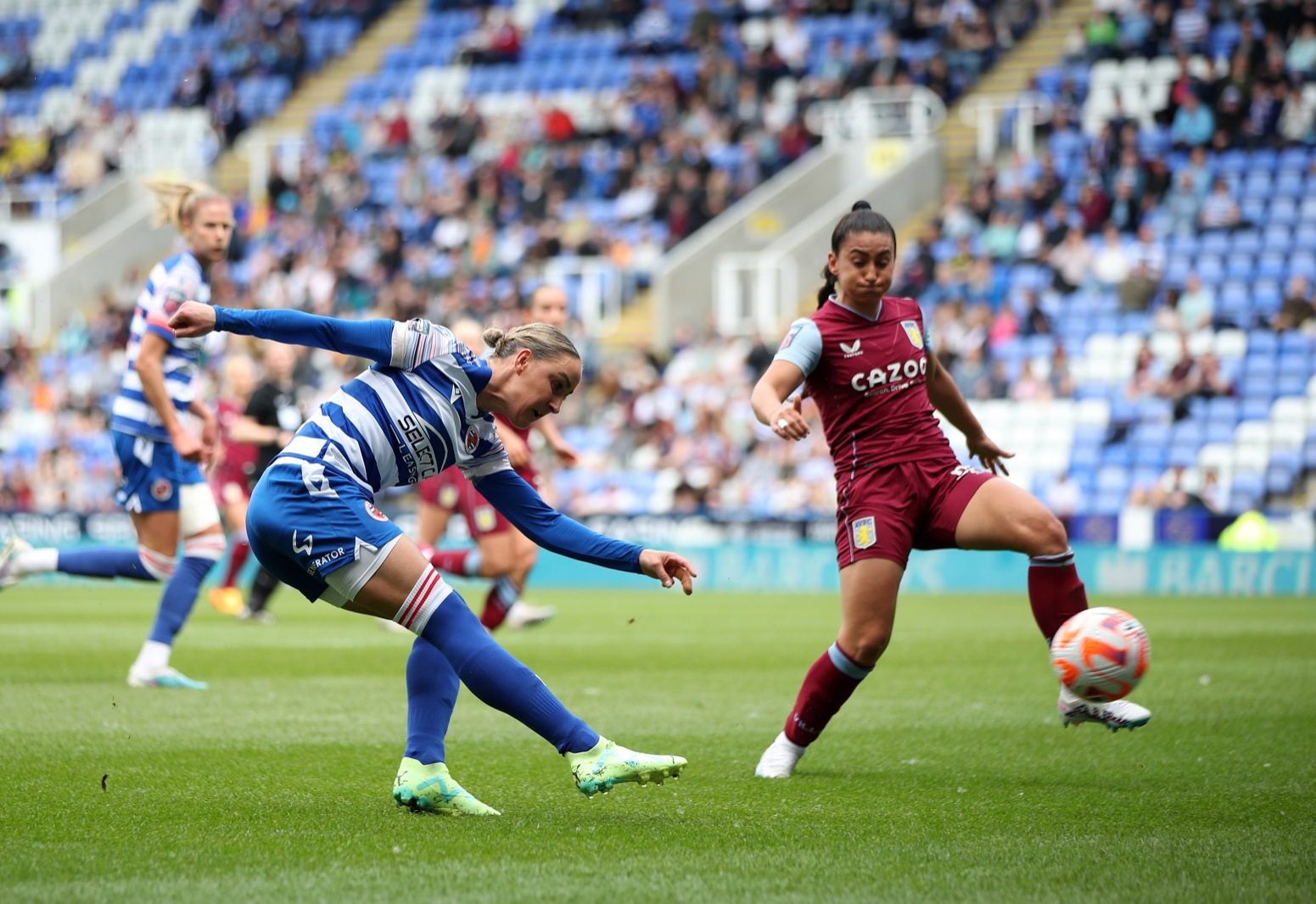 Reading Women v Aston Villa Women Pictures: Neil Graham