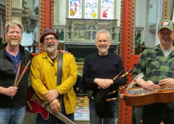 The Walnuts will be performing a charity gig for CLASP