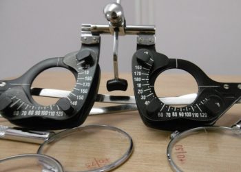 EYE care experts are urging people to have regular eye tests to help protect them from glaucoma, as new data shows a third of referrals are now for those aged between 40 and 60 Pictue: Pixabay