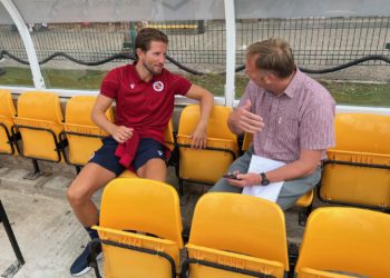 Sam Hutchinson completed an hour of Reading's 2-0 defeat to Sutton. Picture: Ji-Min Lee