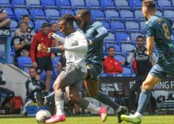 Reading v Swansea City Pictures: