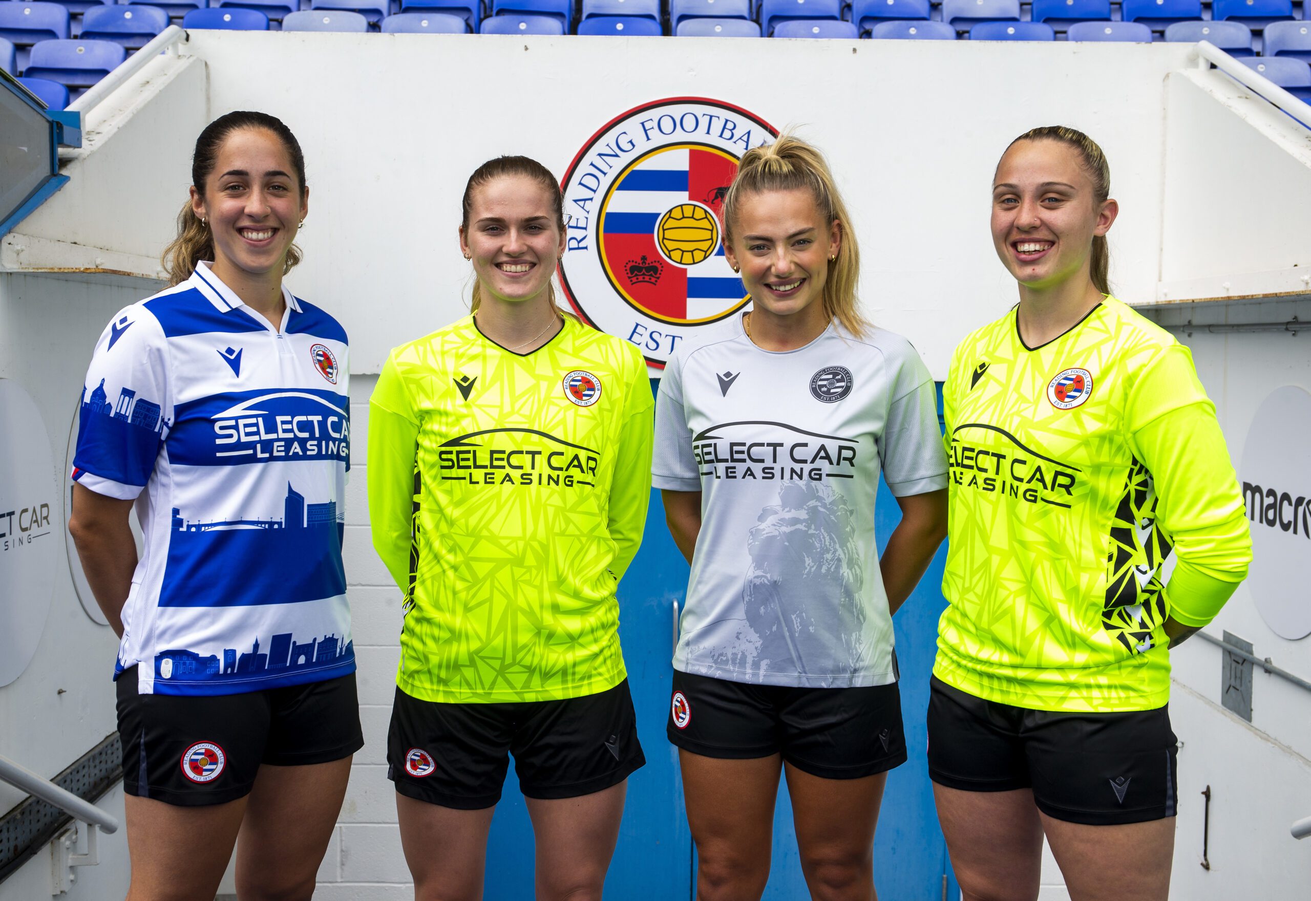 Reading FC Women Signings at The Select Car Leasing Stadium