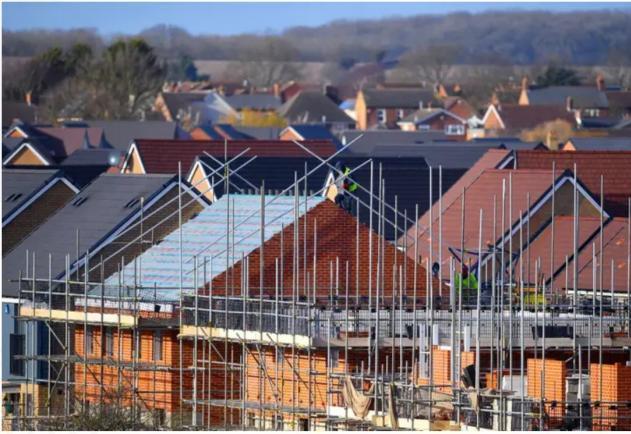 Plans for an extra week of scrutiny for major developments are one step closer.