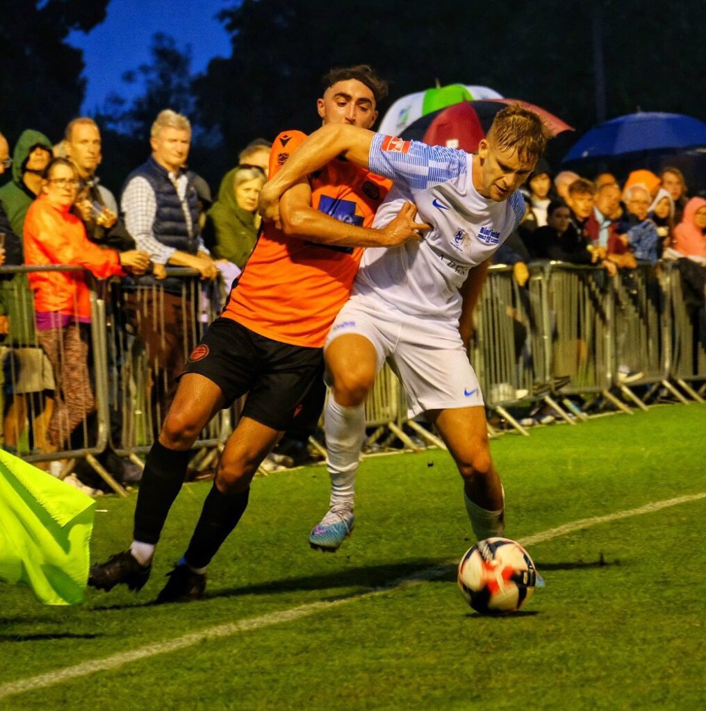 Wokingham & Emmbrook v Binfield Pictures: Andrew Batt