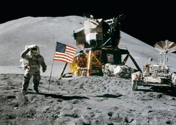 Could the moon landing have been faked? Picture: WikiImages from Pixabay