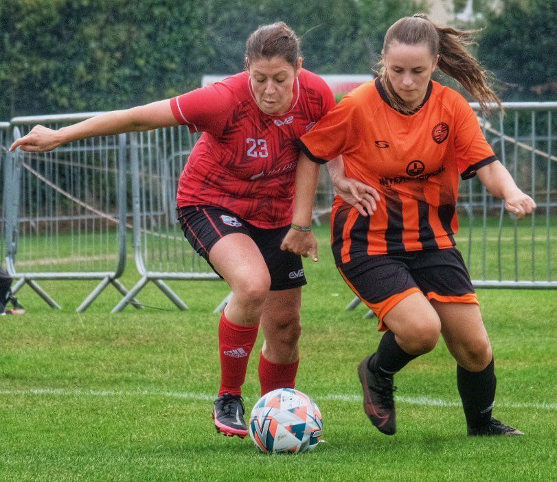 Wokingham & Emmbrook Ladies Pictures: Andrew Batt