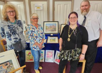Wokingham town mayor, councillor Sally Gurney visited artists during the two day long Wokingham Arts Trail. Picture: David Dunham