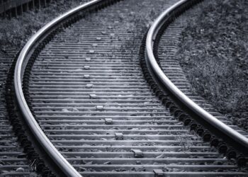 HS2 has been cancelled from Birmingham to Manchester Picture:  Tom from Pixabay