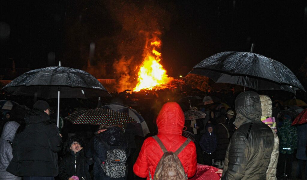 Wet, wet, wet … but Twyford heads into space for its annual firework