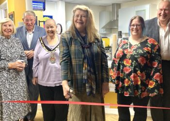 From left to right, vice president Prof Ann Sheen, trustee Ian, WBC mayor councillor Beth Rowlands, president Dr Christina Hill Williams, Wokingham town mayor Sally Gurney, and chair Richard Dolinski at the official opening of Wokingham Hospital's new Friends Coffee House. Picture: Emma Merchant