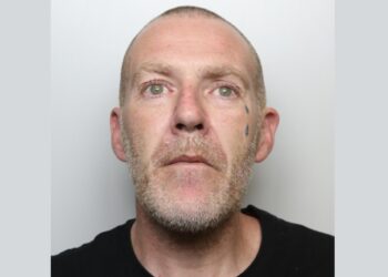 Thames Valley Police is appealing for the public?s help in tracing Jonathon Whitnall, who is wanted for shoplifting, and warn not to approach him.