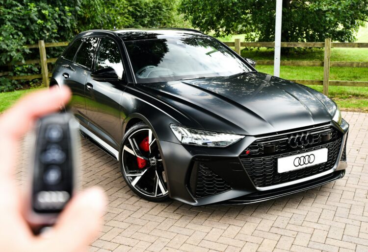 Keyless cars have recently been targeted by thieves in Wokingham. Picture: Swansway Motor Group via Unsplash