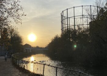 The River Kennet close to the Kennetmouth in east Reading Picture: Phil Creighton