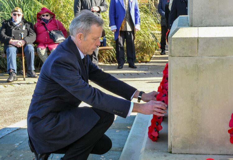 Reading East MP Matt Rodda lays a wreath at the Woodley memorial on Saturday, November 11 Picture: Steve Smyth