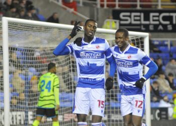 Reading v Arsenal U21s

Reading score