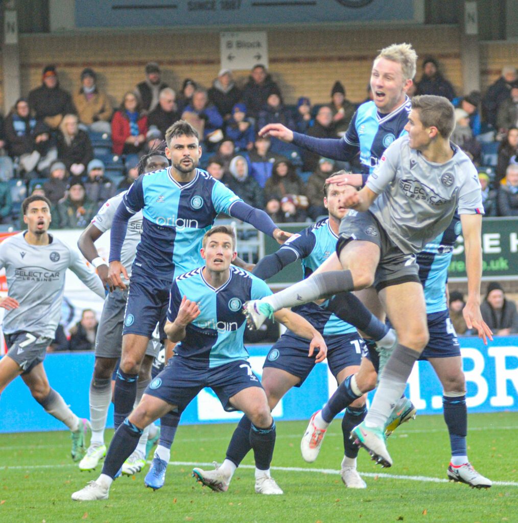 Wycombe Wanderers v Reading Pictures: Steve Smyth
