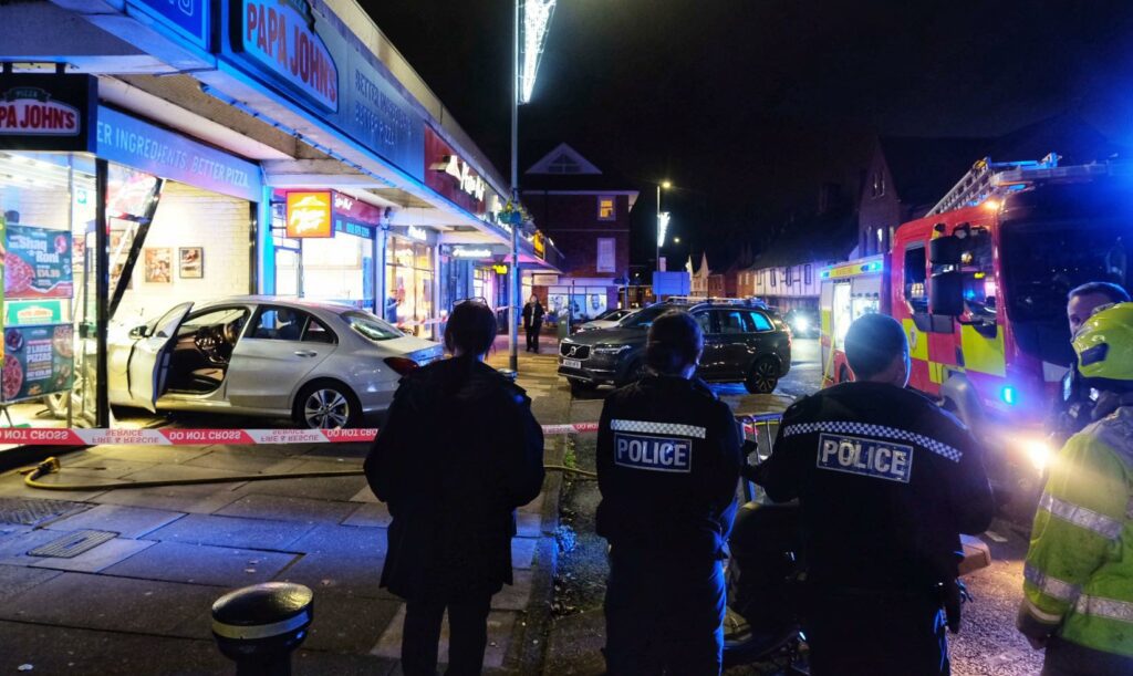 Police Papa Johns Peach Street Wokingham