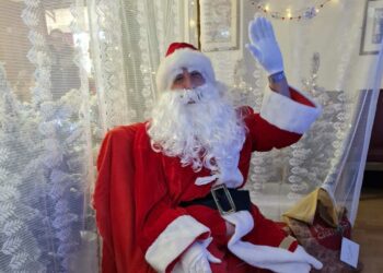 Santa at Hurst's St Nicholas Church Christmas fair
