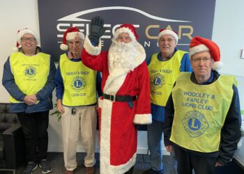 L-R - John Bennison, Paul Norman, Santa, Mike Tarling and Ian Elston at Select Car Leasing's Reading HQ