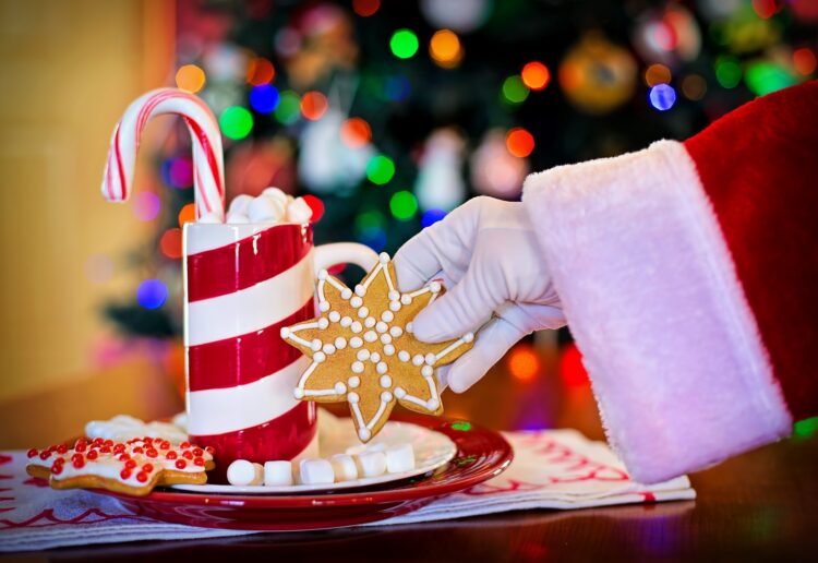 Santa has written a Christmas poem. Picture: Jill Wellington via Pixabay