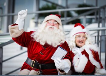 Santa and Mrs Christmas will be entertaining racegoers and their families at Ascot Racecourse