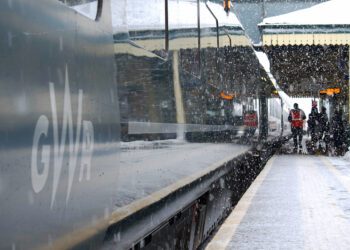 Most GWR services start or terminate at Reading instead of London Paddington.