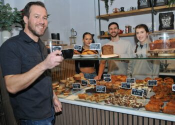 The new Stables Cafe in Arborfield. Owner, Paul Scarrott with some of his staff. Pic: Steve Smyth.