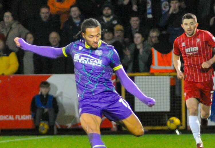 Cheltenham Town v Reading