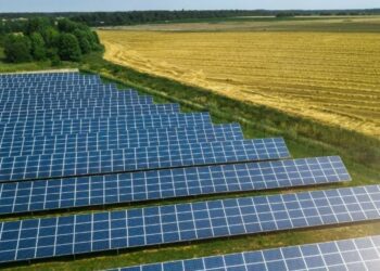 An example of the type of solar panel proposed for Wokingham. Credit: OSP Architecture.