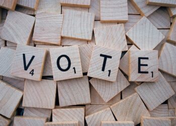 People can support Berkshire MS Therapy Centre this week, by voting for them online. Picture: Wokandapix via PIxabay