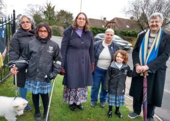 Pic: Parents, pupils and staff at Crosfields School with and councillor Pauline Jorgensen (third from right. Credit: LDRS.