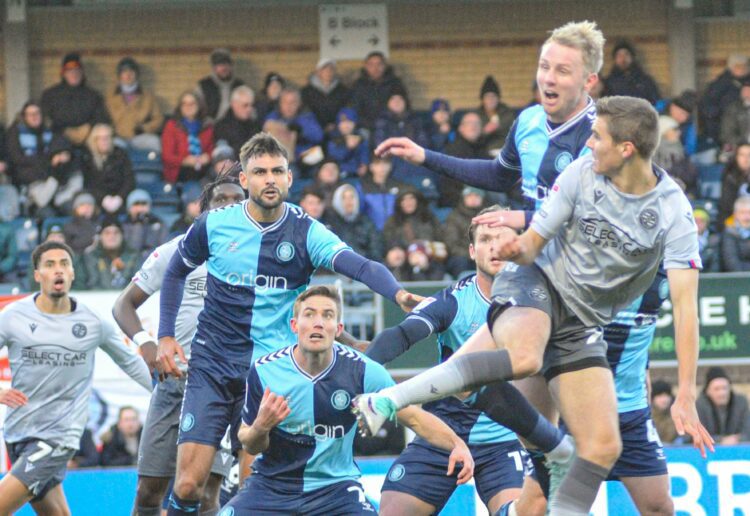Wycombe Wanderers v Reading