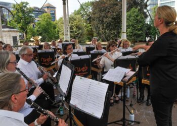 The Woodley Concert Band performed in Forbury Gardens on Sunday afternoon.