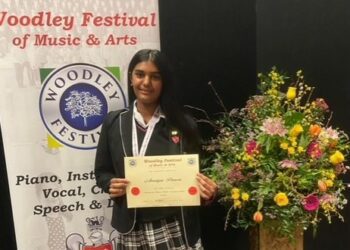 Seema Pawa won the musical show solo 14 Years and under. Picture: Woodley Festival