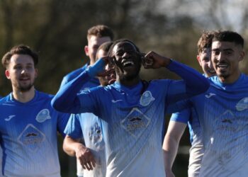 Eversley & California v Woodley United Pictures: Richard Milam
