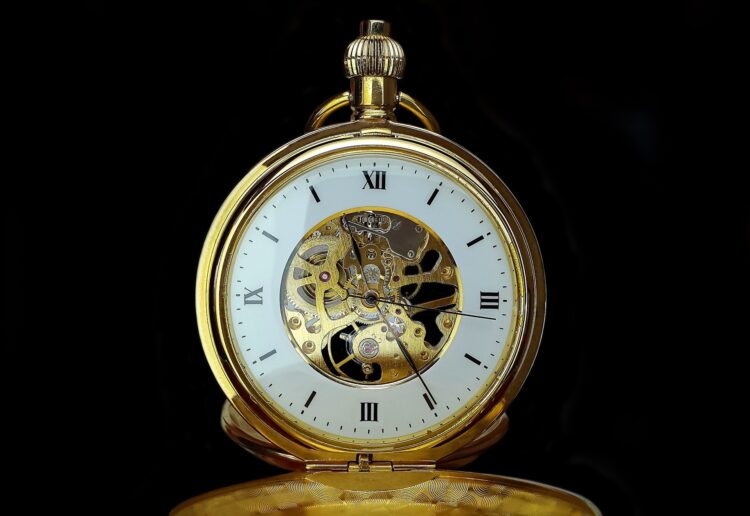 Is your antique worth something? Find out at the charity valuation in Winnersh. PIcture: Felix Mittermeier via Pixabay